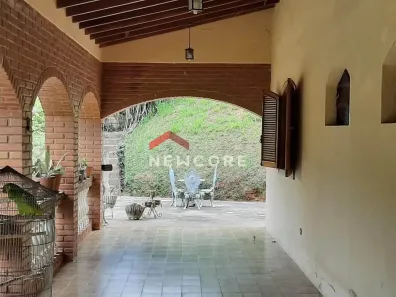 Fazenda/Sítio com 4 Quartos à venda, 464m² no Botujuru (Botujuru), Campo Limpo Paulista