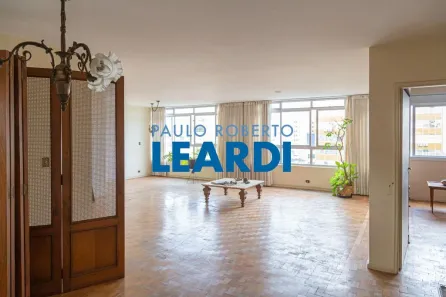 Apartamento com 3 Quartos à venda, 222m² no Santa Cecília, São Paulo