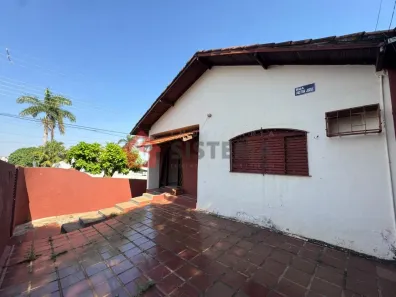 Casa com 3 Quartos à venda, 238m² no Jardim Bongiovani, Presidente Prudente