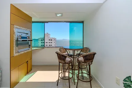 Apartamento com 3 Quartos à venda, 140m² no Centro, Balneário Camboriú