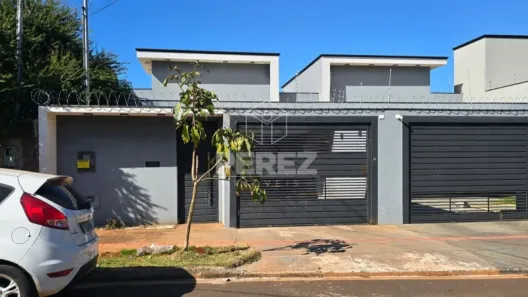 Casa com 3 Quartos à venda, 135m² no Parque Residencial Rita Vieira, Campo Grande