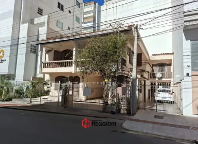 Casa com 7 Quartos à venda, 278m² no Centro, Balneário Camboriú