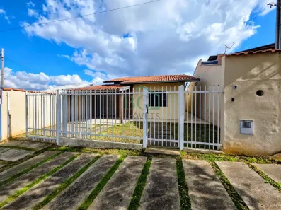 Casa com 3 Quartos à venda, 100m² no Santa Teresa, Poços de Caldas
