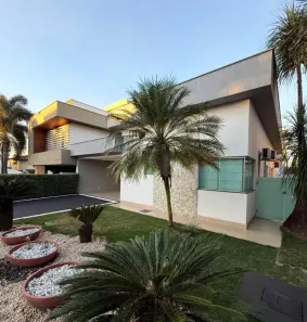 Casa com 3 Quartos à venda, 206m² no Jardins Madri, Goiânia