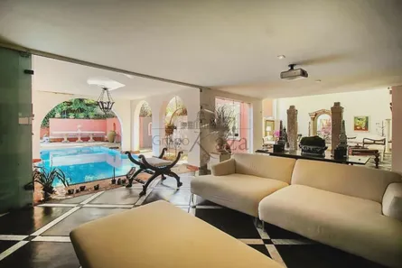 Sobrado com 4 Quartos à venda, 1200m² no Jardim Leonor, São Paulo
