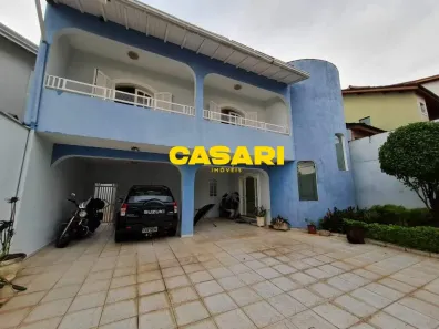 Sobrado com 4 Quartos à venda, 345m² no Independência, São Bernardo do Campo