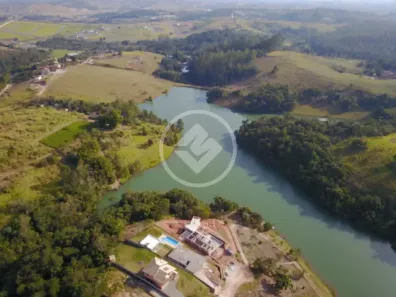 Lote/Terreno à venda, 1057m² no Loteamento Residencial Parque Lago Dourado, Jacareí