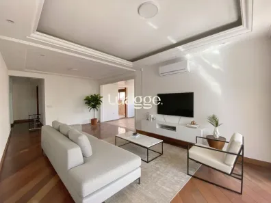 Apartamento com 3 Quartos para alugar, 153m² no Moinhos de Vento, Porto Alegre