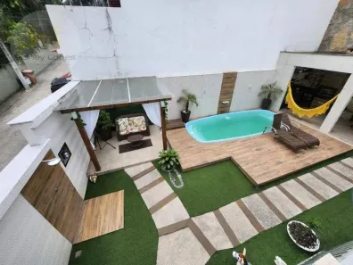 Casa de Condomínio com 2 Quartos à venda, 215m² no Jacarepaguá, Rio de Janeiro