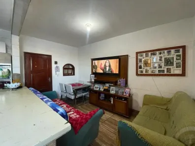 Casa com 2 Quartos à venda, 120m² no Inhaúma, Rio de Janeiro