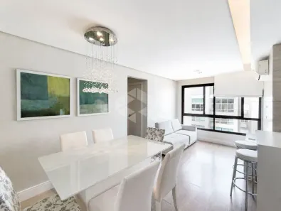 Apartamento com 2 Quartos para alugar, 70m² no Passo da Areia, Porto Alegre