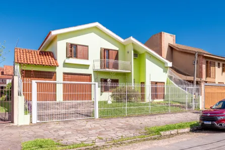 Casa com 3 Quartos à venda, 286m² no Ipanema, Porto Alegre