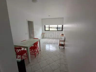 Apartamento com 2 Quartos à venda, 59m² no Agronômica, Florianópolis