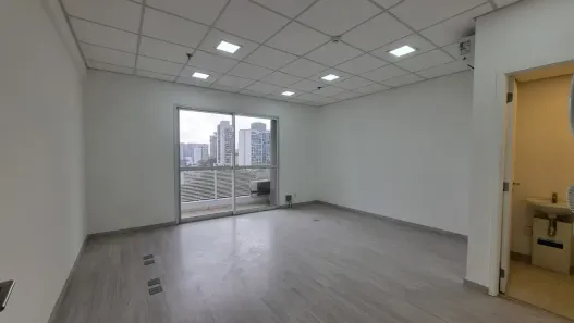 Sala Comercial à venda, 32m² no Butantã, São Paulo
