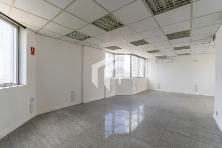 Sala Comercial com 3 Quartos à venda, 140m² no Jardim Planalto, Campinas