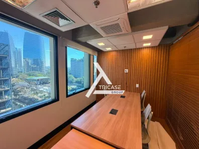 Sala Comercial para alugar, 130m² no Vila Olímpia, São Paulo