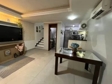 Sobrado com 2 Quartos à venda, 92m² no Padre Réus, Gravataí