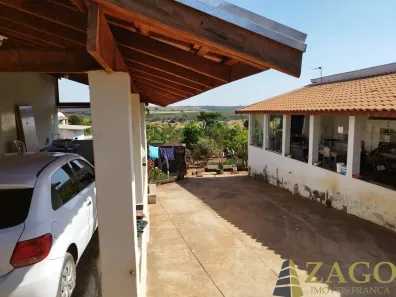 Fazenda/Sítio com 3 Quartos à venda, 2500m² no Jardim Monte Carlo, Franca