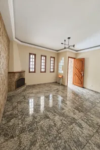 Casa com 3 Quartos para alugar, 280m² no Parque Vitória, São Paulo
