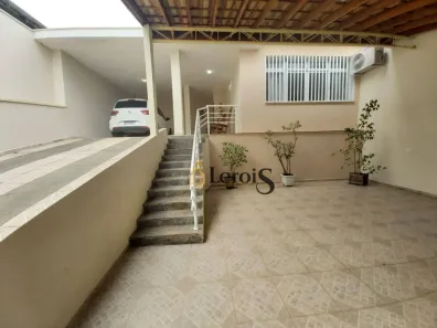 Casa com 3 Quartos para venda ou aluguel, 209m² no Brasil, Itu