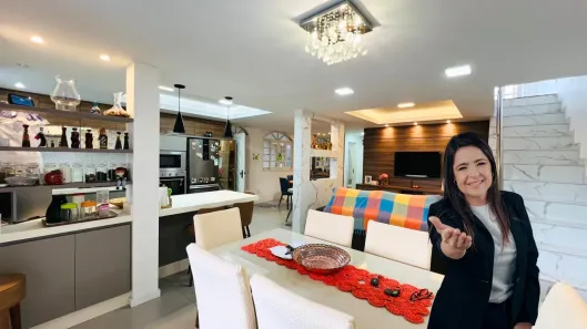 Casa com 4 Quartos à venda, 190m² no Barreiros, São José