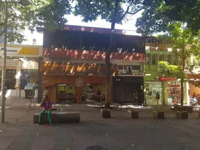 Ponto Comercial à venda, 384m² no Funcionários, Belo Horizonte