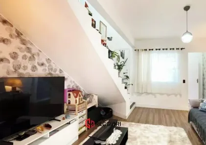 Sobrado com 3 Quartos à venda, 77m² no Ariribá, Balneário Camboriú