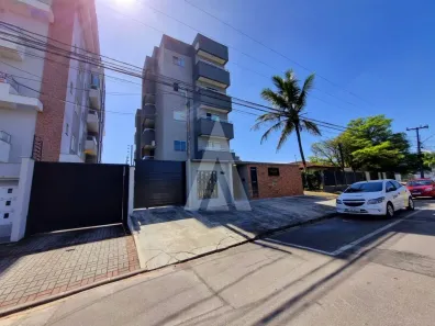 Apartamento com 2 Quartos para alugar, 55m² no Costa e Silva, Joinville