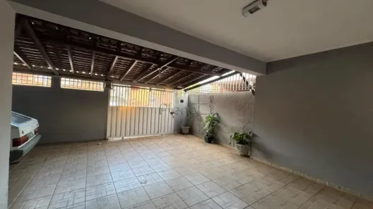 Casa com 3 Quartos à venda, 169m² no Jardim Nova Europa, Campinas