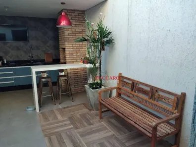 Sobrado com 3 Quartos à venda, 177m² no Parque Renato Maia, Guarulhos