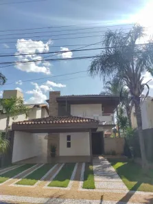 Casa de Condomínio com 3 Quartos à venda, 220m² no Vila Aviação, Bauru