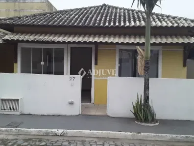 Casa de Condomínio com 2 Quartos à venda, 10m² no Chácara Mariléa, Rio das Ostras