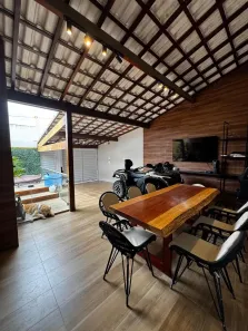 Casa com 3 Quartos à venda, 150m² no Luiz Gonzaga, Caruaru