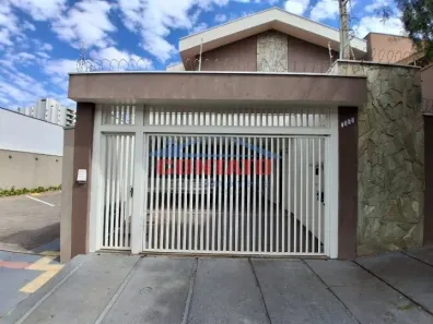 Sobrado com 3 Quartos à venda, 252m² no Centro, São Carlos