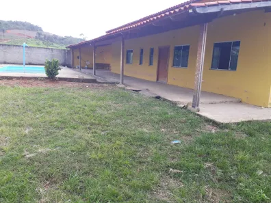 Casa com 4 Quartos à venda, 1800m² no Centro, Esmeraldas