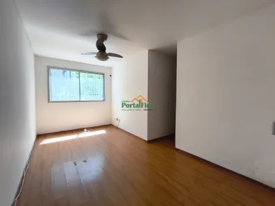 Apartamento com 3 Quartos para alugar, 61m² no Valparaíso, Serra