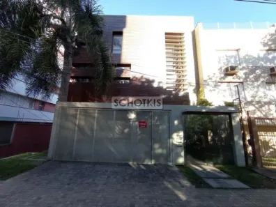 Prédio Comercial para alugar, 700m² no Petrópolis, Porto Alegre