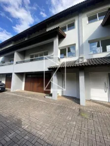 Casa com 3 Quartos para alugar, 310m² no Jardim América, Caxias do Sul