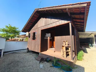 Casa com 2 Quartos à venda, 180m² no Centro 1, Guabiruba