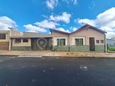 Casa com 3 Quartos à venda, 112m² no Paulicéia, Piracicaba