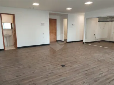 Sala Comercial à venda, 80m² no Jardim Caboré, São Paulo