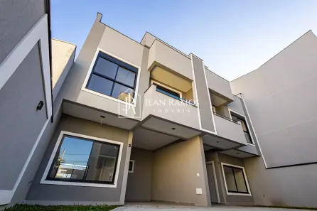 Sobrado com 3 Quartos à venda, 135m² no Xaxim, Curitiba