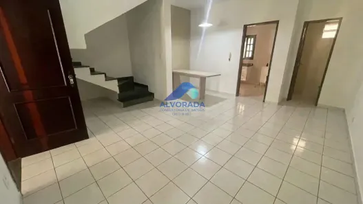 Sobrado com 3 Quartos para alugar, 150m² no Jardim das Indústrias, São José dos Campos