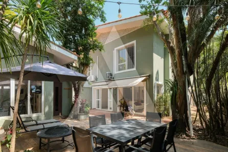 Casa com 4 Quartos para alugar, 380m² no Alto de Pinheiros, São Paulo