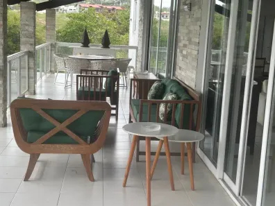 Casa com 4 Quartos à venda, 400m² no Alpes Suiços, Gravatá