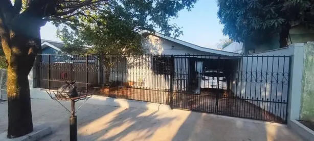 Casa com 3 Quartos à venda, 130m² no Luiz de Sá, Londrina