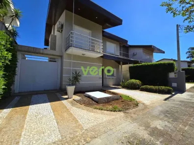 Casa de Condomínio com 3 Quartos para alugar, 263m² no Jardim Imperador, Americana
