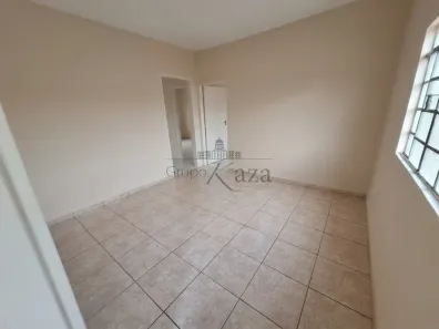Casa com 2 Quartos para alugar, 80m² no Bosque dos Eucaliptos, São José dos Campos