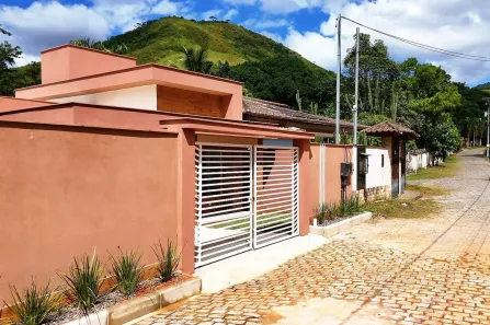 Casa com 2 Quartos à venda, 100m² no Castália, Cachoeiras de Macacu
