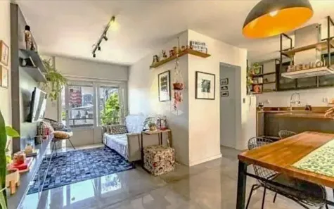 Apartamento com 2 Quartos à venda, 66m² no Cidade Baixa, Porto Alegre